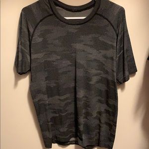 Lululemon shirt